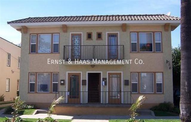 317 1/2 Temple Ave in Long Beach, CA - Building Photo