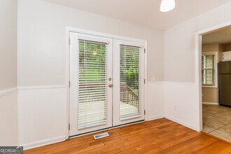 5025 Lucille Ave NW in Acworth, GA - Building Photo - Building Photo