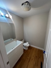 14 Centennial Dr in Dover, NH - Building Photo - Building Photo