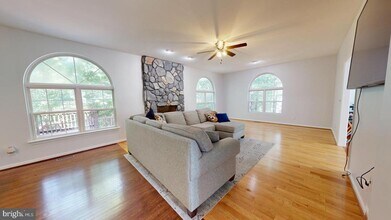 9811 Fendale Ln in Fredericksburg, VA - Building Photo - Building Photo