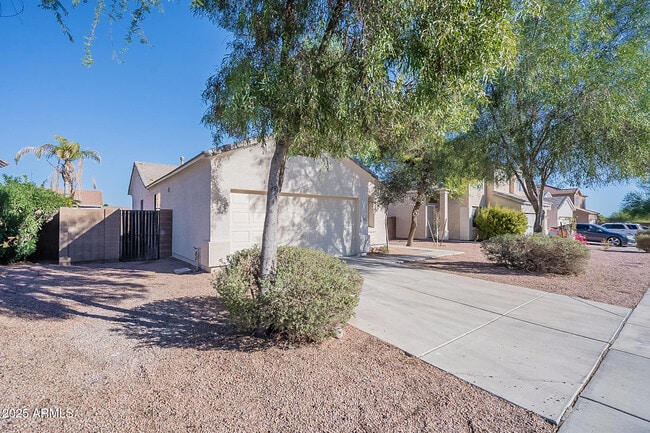 12614 W Earll Dr in Avondale, AZ - Building Photo - Building Photo