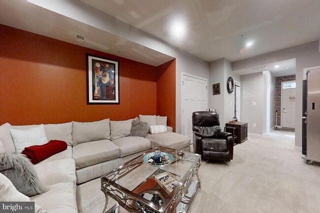 property at 950 Mississippi Ave SE