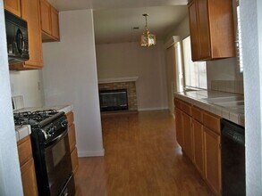 501 Ramsey Dr in Modesto, CA - Building Photo - Building Photo