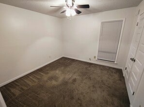 3469 Grey Bark Dr in Memphis, TN - Building Photo - Building Photo