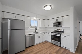 1303 Cloverdale St in Pittsburgh, PA - Building Photo - Building Photo