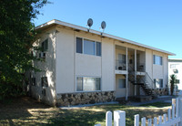 3370 Lerwick Rd in Sacramento, CA - Foto de edificio - Building Photo