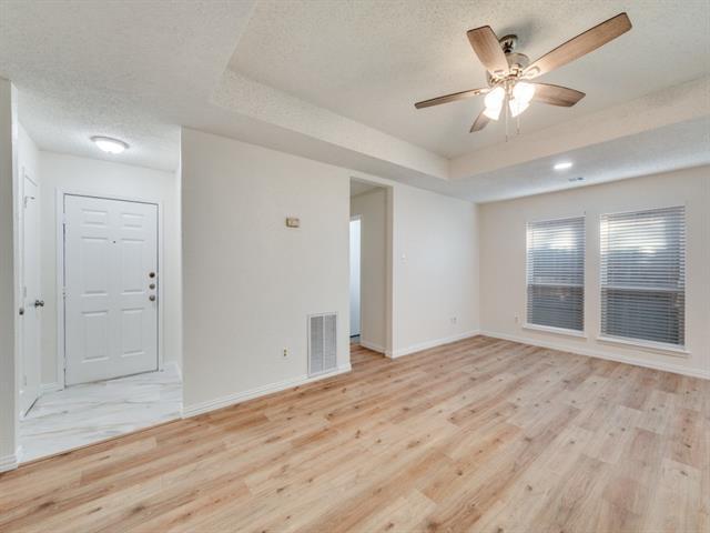 8903 Marilyn Dr in Frisco, TX - Foto de edificio - Building Photo