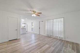 3297 Royal Canadian Trace in Ft. Myers, FL - Building Photo - Building Photo