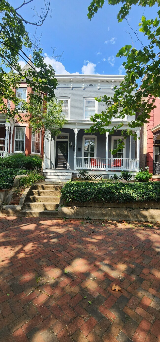 1322 Floyd Ave Rentals in Richmond, VA