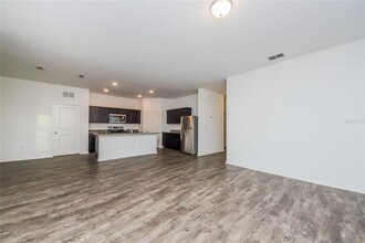 162 Hidden Lk Lp in Haines City, FL - Building Photo - Building Photo