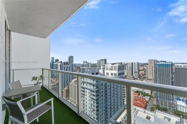 property at 253 NE 2nd St