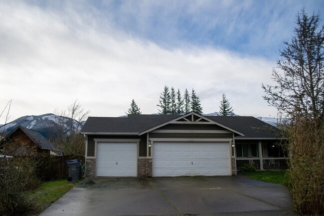 508 Stickney Mountain Pl in Gold Bar, WA - Building Photo - Building Photo