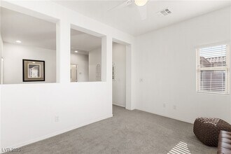 5244 Fiery Sky Ridge St in Las Vegas, NV - Building Photo - Building Photo