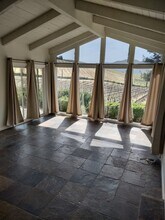 37850 De Portola Rd in Temecula, CA - Foto de edificio - Building Photo