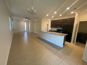 5003 Brickwood Rise Dr in Wimauma, FL - Building Photo - Building Photo