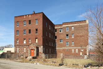 2267 W Davison St in Detroit, MI - Foto de edificio - Building Photo