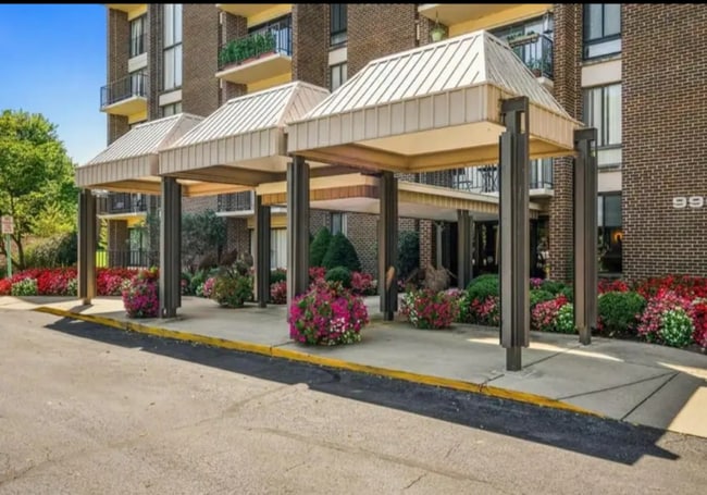 9907 Blundon Dr in Silver Spring, MD - Building Photo - Building Photo