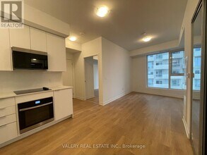 474 Caldari Rd in Vaughan, ON - Building Photo - Building Photo