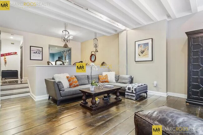 46 Beacon St in Boston, MA - Building Photo - Building Photo