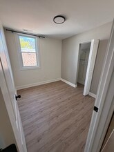 5102 W Belden St, Unit 2 in Chicago, IL - Foto de edificio - Building Photo