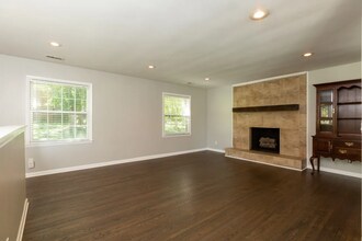 4417 Saunders Ave in Nashville, TN - Building Photo - Building Photo