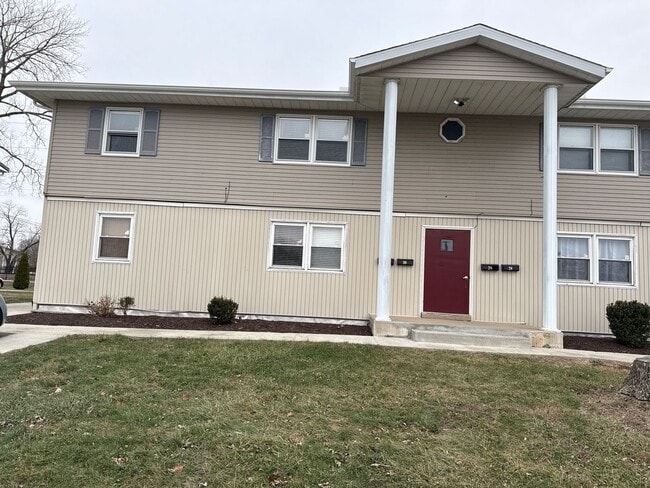 property at 26-32 Circle Dr