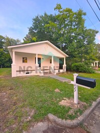 427 Matthews St in Rocky Mount, NC - Building Photo - Building Photo