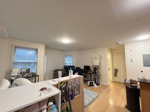 461 Park Dr, Unit 405F in Boston, MA - Building Photo - Building Photo