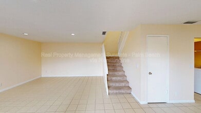 1921 N Congress Ave in West Palm Beach, FL - Building Photo - Building Photo