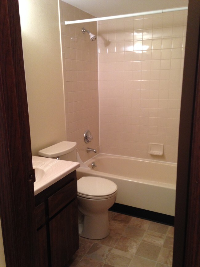 2929 W Floyd Ave-Unit -N/A in Denver, CO - Foto de edificio - Building Photo