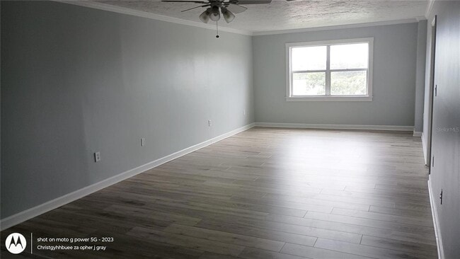 4111 Lake Bayshore Dr in Bradenton, FL - Building Photo - Building Photo