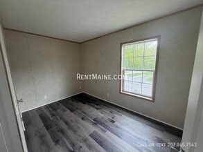 1343 Ohio St in Bangor, ME - Building Photo - Building Photo