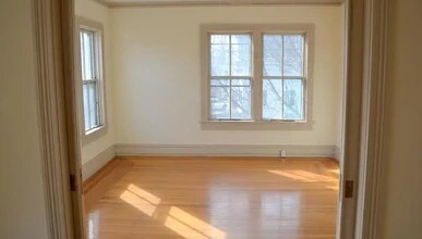 99 Governor St, Unit 2nd Floor in Providence, RI - Foto de edificio - Building Photo