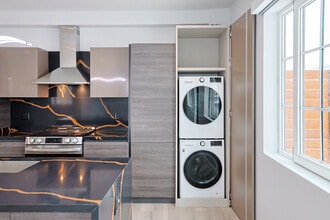 Railroad Lofts in Worcester, MA - Foto de edificio - Interior Photo