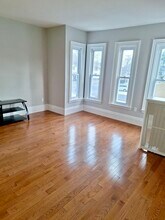 196 Essex St in Saugus, MA - Building Photo - Building Photo