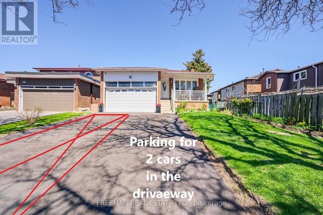 16 Carey Crescent