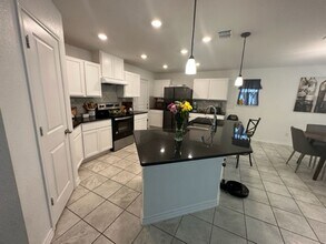 11527 Arabette in San Antonio, TX - Building Photo - Building Photo