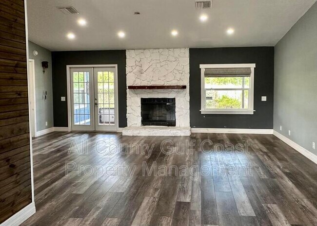 8034 56th Ct E in Palmetto, FL - Building Photo - Building Photo