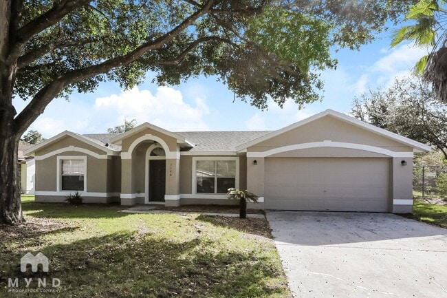 property at 1146 Maybrook St