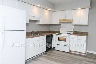 183 Colony Cir, Unit Unit 183 in Chattanooga, TN - Building Photo - Building Photo