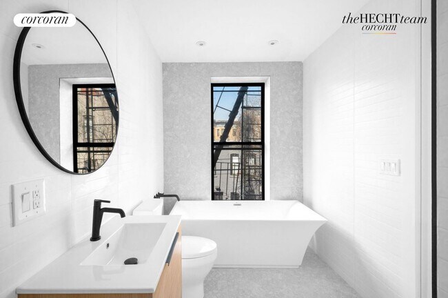 521 Eastern Pkwy in Brooklyn, NY - Building Photo - Building Photo