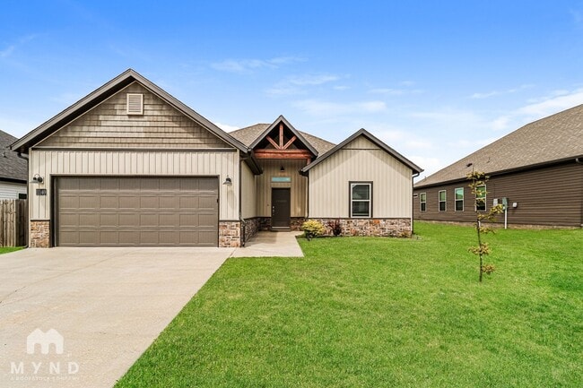 property at 1140 Sunshine Ct