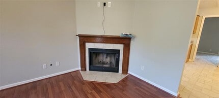 135 Daffodil Dr in Millbrook, AL - Building Photo - Building Photo