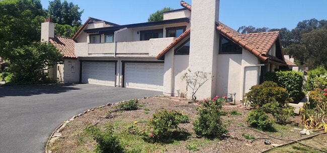 3825 Mariana Way in Santa Barbara, CA - Building Photo - Building Photo