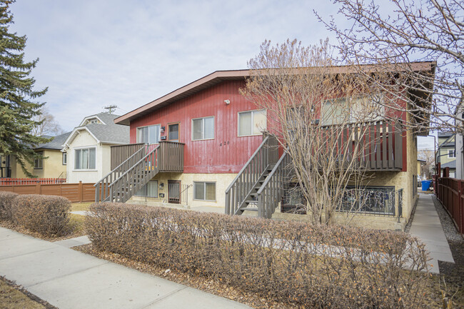 420 9 Av NE in Calgary, AB - Building Photo - Building Photo