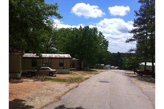 Highland Mobile Home Village in Gainesville, GA - Building Photo - Building Photo