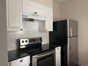 4314 Silver Star Rd in Orlando, FL - Building Photo - Building Photo