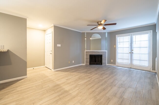 property at 14600 Fonmeadow Dr