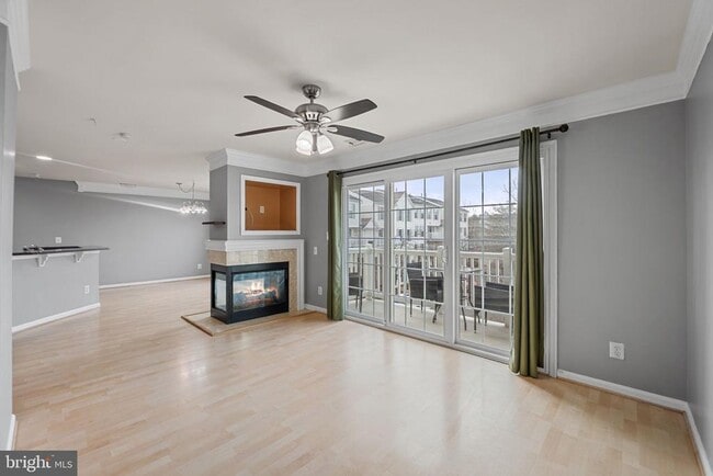 46966 Courtyard Sq in Sterling, VA - Building Photo - Building Photo