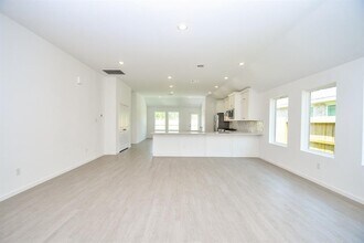8214 Tempest Stone Dr in Rosharon, TX - Building Photo - Building Photo